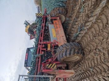 Bakkenvuller met aflegschijf